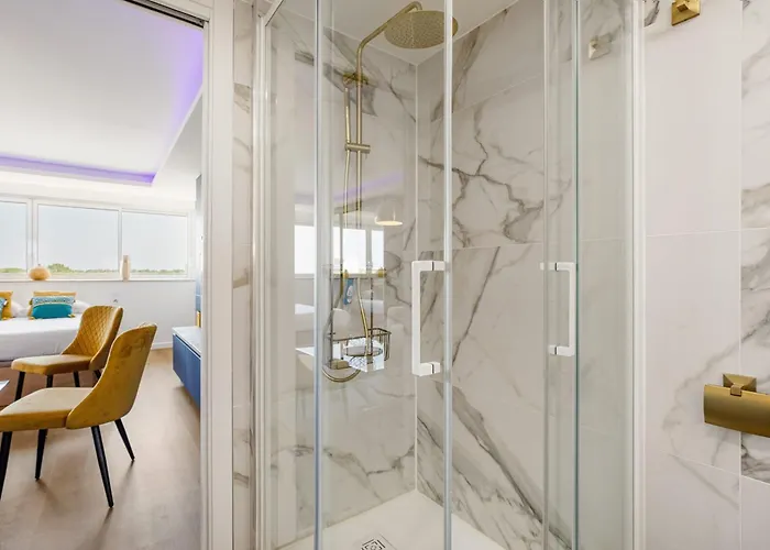 Linstant Bleu Sea View Luxury And Comfort In The Heart アパート