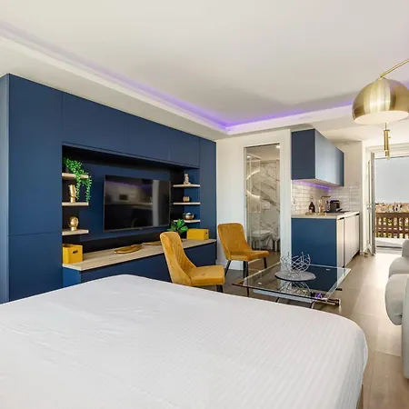 Linstant Bleu Sea View Luxury And Comfort In The Heart Apartman *