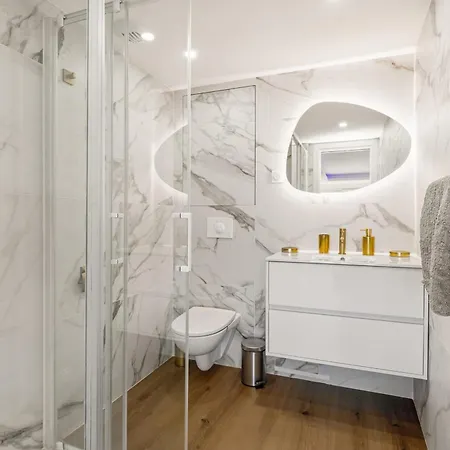 Linstant Bleu Sea View Luxury And Comfort In The Heart Apartman