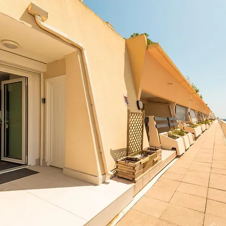 Apartman Linstant Bleu Sea View Luxury And Comfort In The Heart Agde